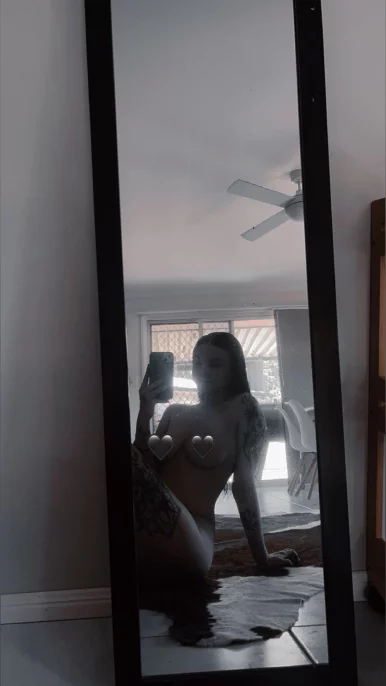 Photo of model @nymphofaex2