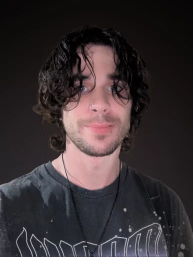 Photo of model @officialmasterv