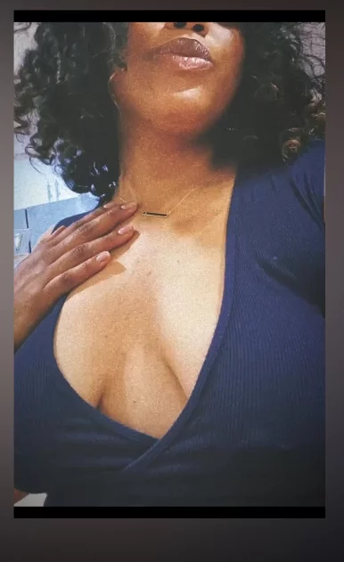 Photo of model @ohhdarling