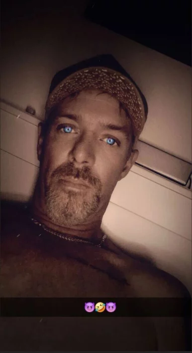 Photo of model @oldmate183