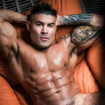 Photo of model @ominotauro1