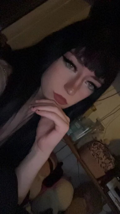 Photo of model @onlylucy12