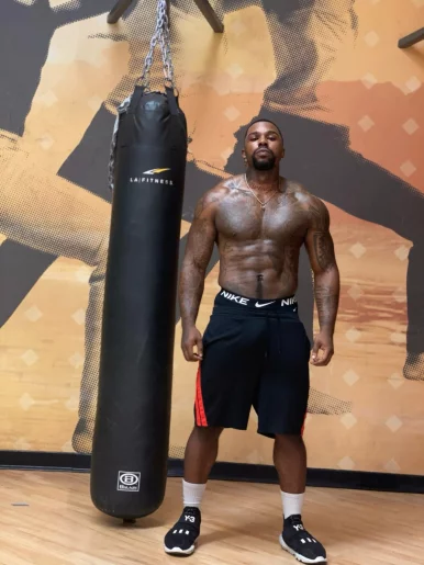 Photo of model @oralversereddxxx