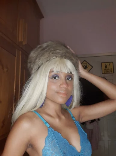 Photo of model @pacificaelisenorthwest