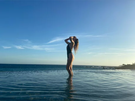 Photo of model @peacheznfun