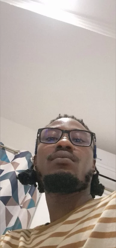 Photo of model @peterhelm