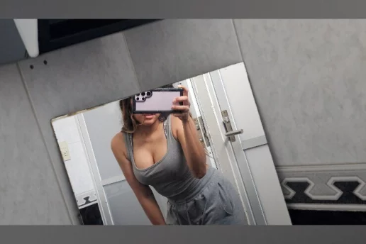 Photo of model @petit_19