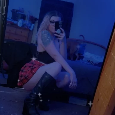 Photo of model @phoenix_babbyfree