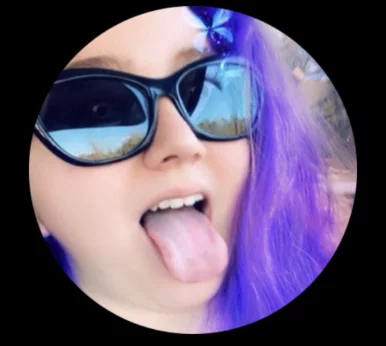 Photo of model @phoenixrosex3