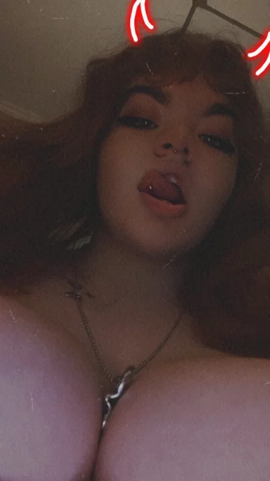 Photo of model @pigeonzluck