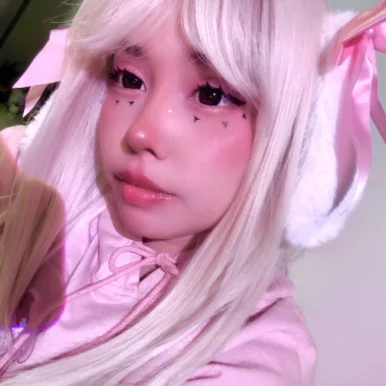 Photo of model @piinkcat