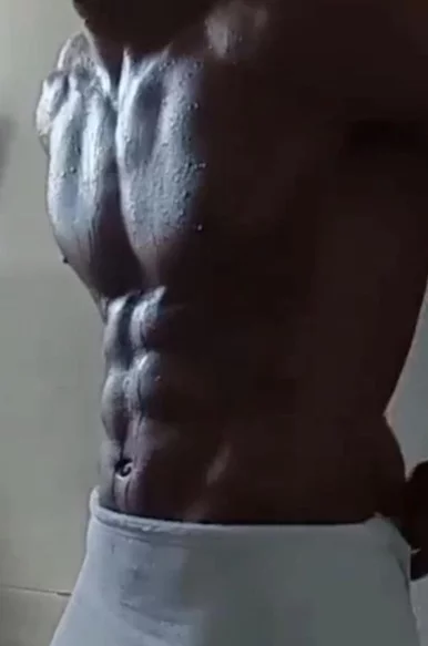 Photo of model @pineappledelightsfree3