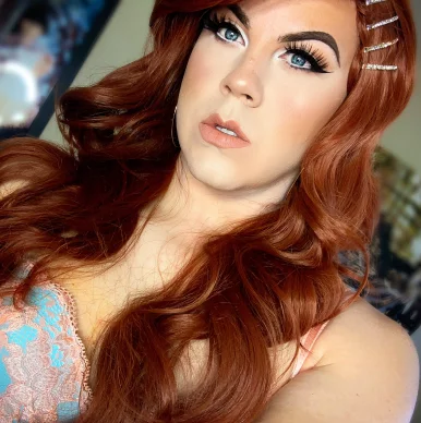 Photo of model @pinuppeach