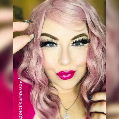 Photo of model @platinumpuzzy