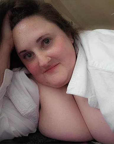 Photo of model @plumcrazyrach