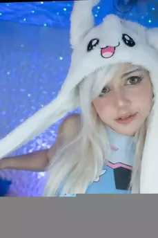 Photo of model @poptartbarbie