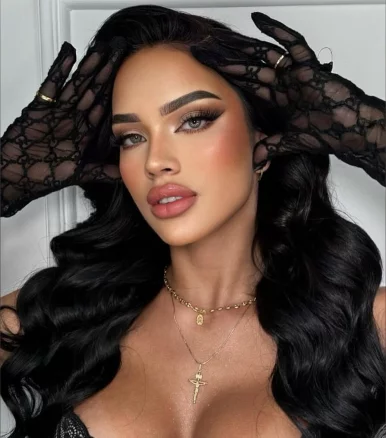 Photo of model @princesslucianaa