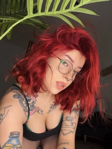 Photo of model @purpleenigmaexclusive