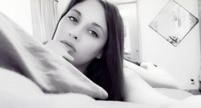 Photo of model @queenanez