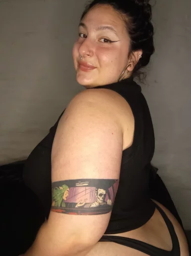 Photo of model @queeniefan