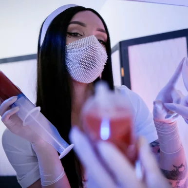 Photo of model @queenlydominatrix_free