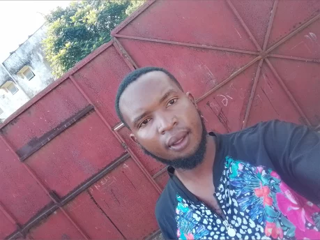 Photo of model @qymtee98