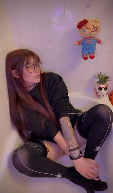 Photo of model @raekrause