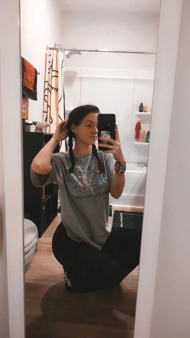 Photo of model @raeleen420