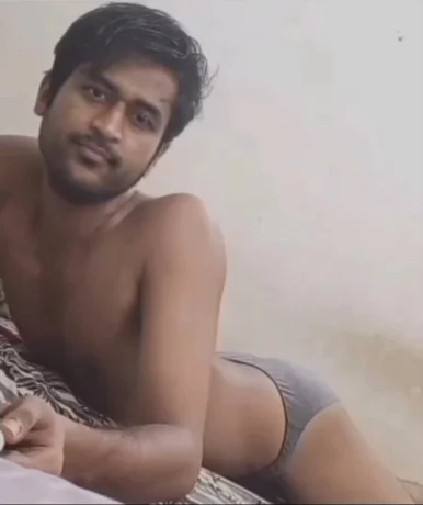 Photo of model @rahhheeee