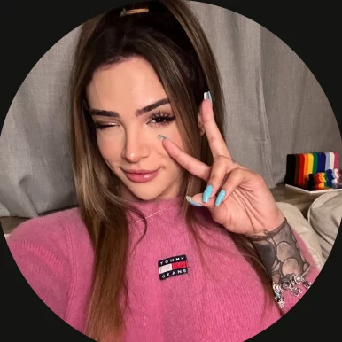 Photo of model @raphadoll