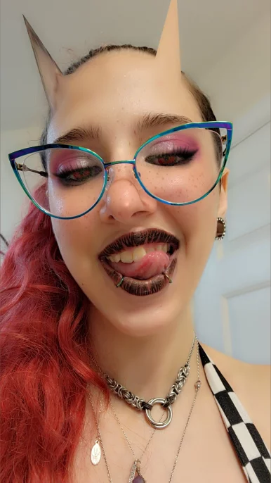 Photo of model @raven_nyx52