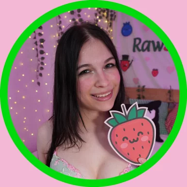 Photo of model @rawstrawberry