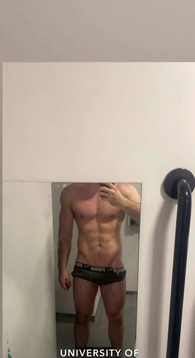 Photo of model @realcollegegirls