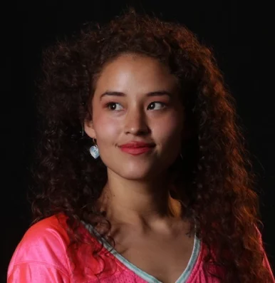 Photo of model @red_barbiedoll