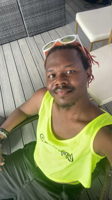 Photo of model @rellx305