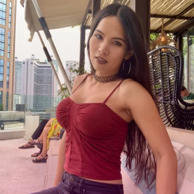 Photo of model @renaxxrr