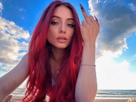 Photo of model @riannemay