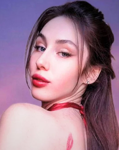 Photo of model @rika_vika