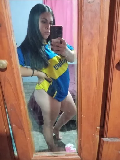 Photo of model @romi246