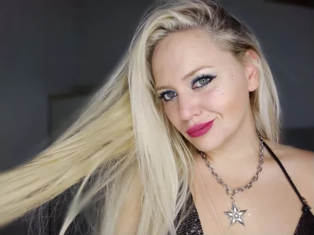 Photo of model @romitaa