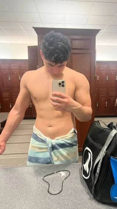 Photo of model @rootedbrandon