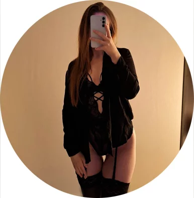 Photo of model @rosalingerie