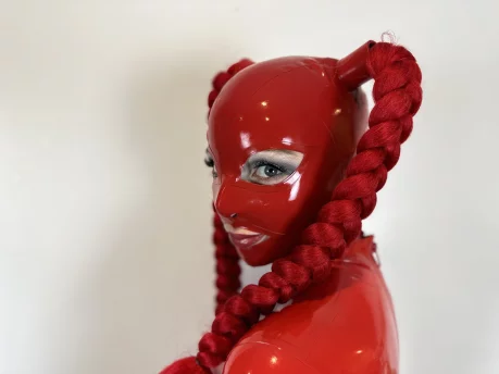 Photo of model @rubberlilou