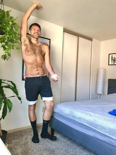 Photo of model @rude_feet