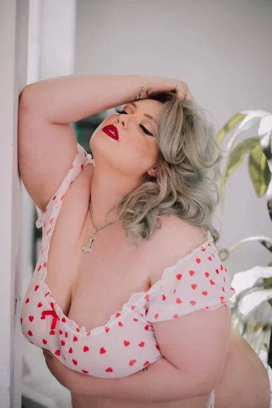 Photo of model @sagedollface