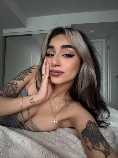 Photo of model @saiwaspooks