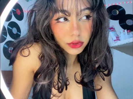 Photo of model @sakuramiu