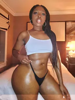 Photo of model @samira_0825