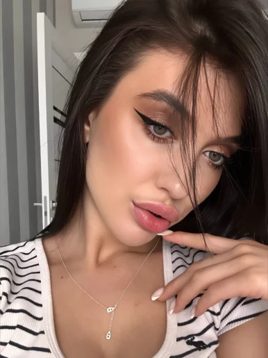 Photo of model @sandra_one_love