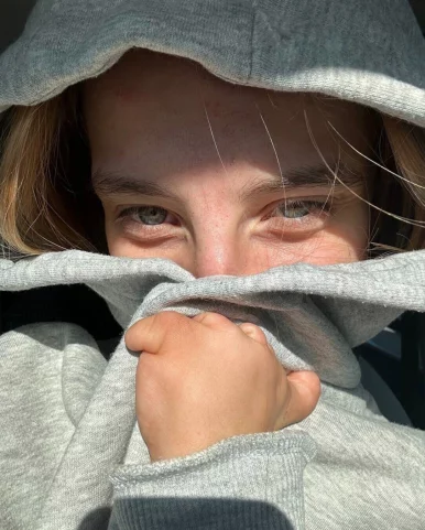 Photo of model @sarah-wi-2002